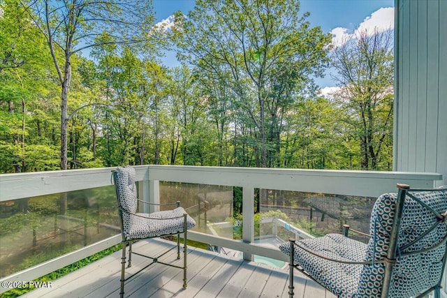 115 Washington Dr, Lords Valley, PA 18428 - view of deck