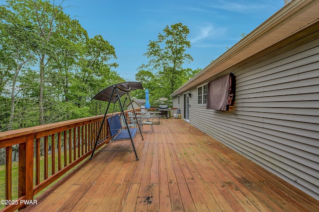 1011 Salem Pl, Lake Ariel, PA 18436 - wooden terrace featuring outdoor dining space