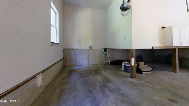 401 Log Tavern Rd, Milford, PA 18337 - view of garage