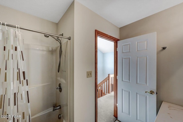 32 Forest Ln, Lake Ariel, PA 18436 - full bathroom featuring shower / bath combo with shower curtain