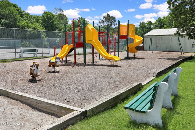 101 Bayberry Dr, Milford, PA 18337 - view of community jungle gym