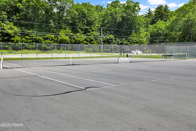 101 Bayberry Dr, Milford, PA 18337 - view of tennis court