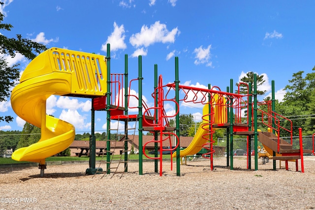 101 Bayberry Dr, Milford, PA 18337 - view of community jungle gym