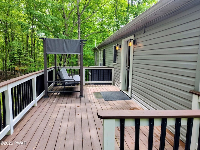 104 Radcliff Rd, Bushkill, PA 18324 - view of deck