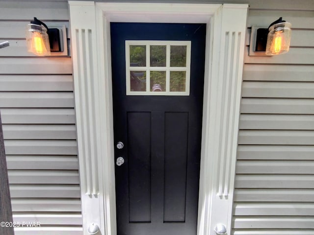 104 Radcliff Rd, Bushkill, PA 18324 - view of doorway to property