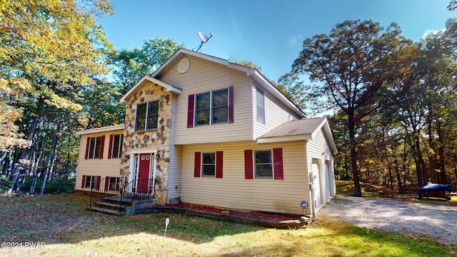 view of front of property featuring a garage