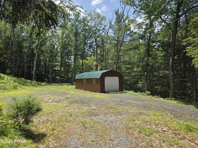 980 Long Ridge Rd, Hawley, PA 18428 - view of yard with a view of trees, an outbuilding, and a detached garage