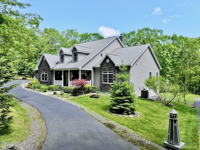 1050 Dewberry Dr, Hawley, PA 18428 - photo 1