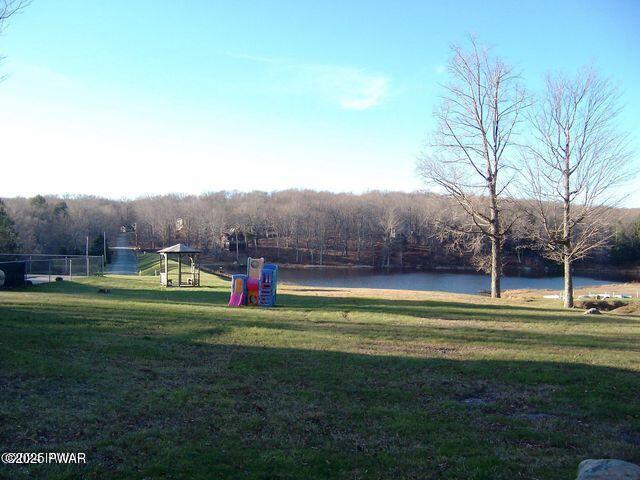 828 View Dr, Greentown, PA 18426 - photo 18