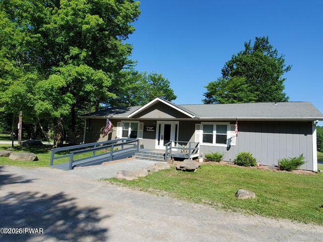 828 View Dr, Greentown, PA 18426 - photo 15