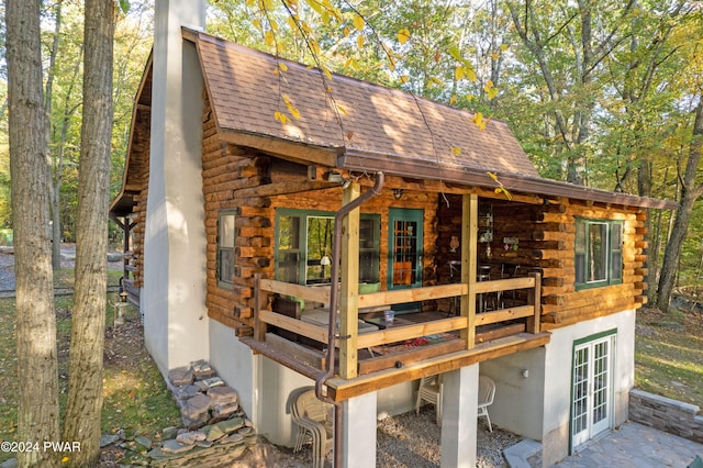 view of outbuilding