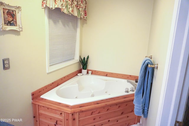 bathroom with a bathtub