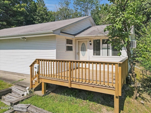 308 Vine St, Hawley, PA 18428 - photo 17