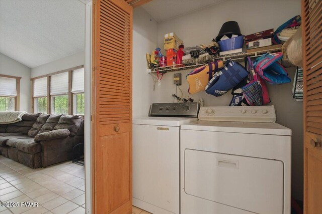 173 Paper Birch S, Tafton, PA 18464 - laundry area featuring independent washer and dryer and light tile patterned floors