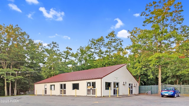 4122 Apache Ln, Shohola, PA 18458