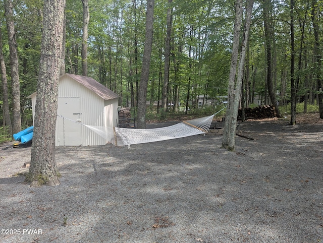 4122 Apache Ln, Shohola, PA 18458
