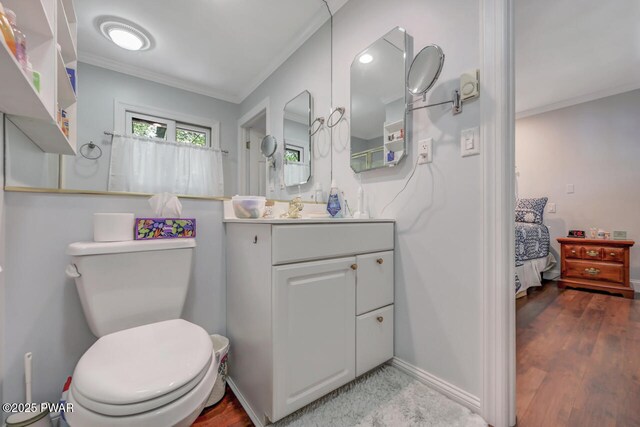 37 Rockpoint Ct, Lake Ariel, PA 18436 - bathroom with ornamental molding, vanity, and wood finished floors