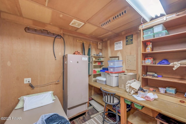 37 Rockpoint Ct, Lake Ariel, PA 18436 - basement featuring freestanding refrigerator