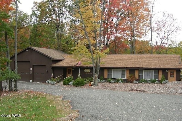 111 Sun Valley Dr, Tafton, PA 18464 - ranch-style house with driveway and an attached garage