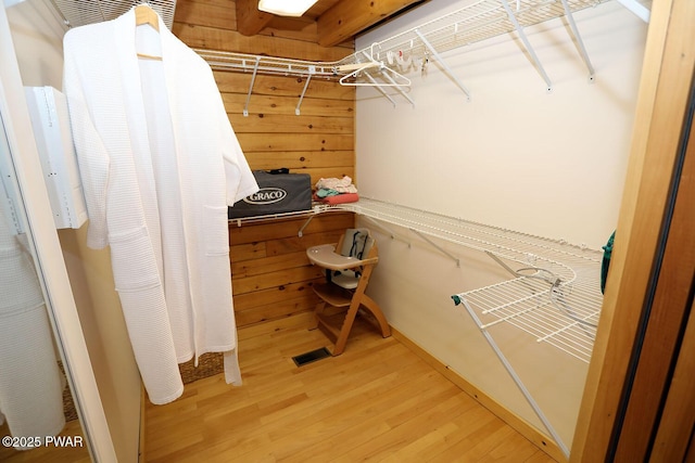 33 Syloro Ln, Damascus, PA 18415 - walk in closet with light wood-style floors
