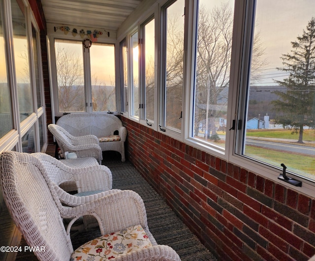 view of sunroom / solarium