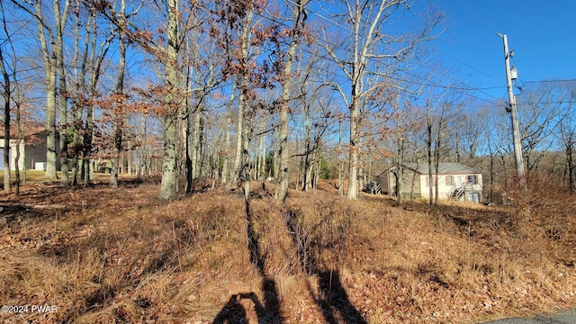 Listing photo 3 for LOT9 Slate Ct, Milford PA 18337