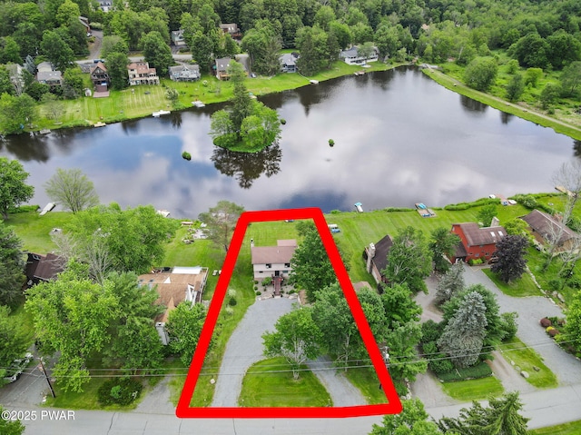 29 Tanglewood Ln, Lake Ariel, PA 18436 - aerial view of property and surrounding area with a large body of water and property boundaries highlighted