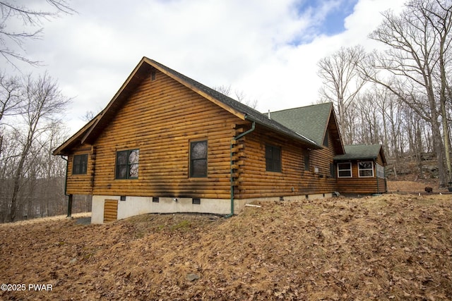 view of home's exterior