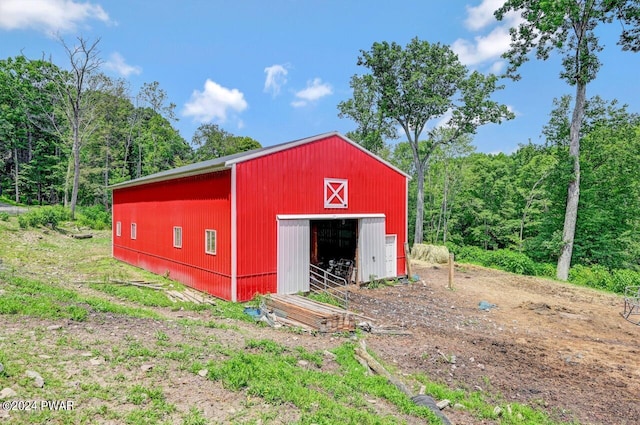 view of outdoor structure