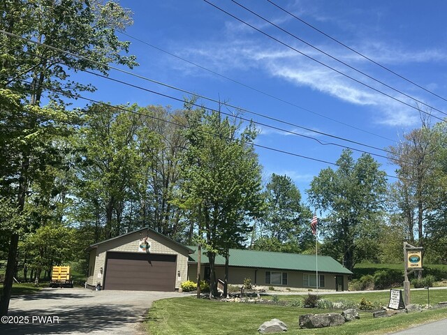 132 Rosewood Dr, Greentown, PA 18426 - photo 108