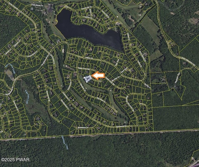 105 Beechwood Ln, Greentown, PA 18426 - map location