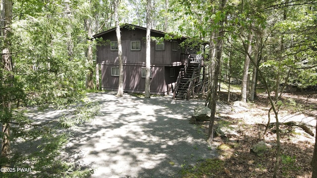 131 Basswood Dr, Lords Valley, PA 18428 - photo 4