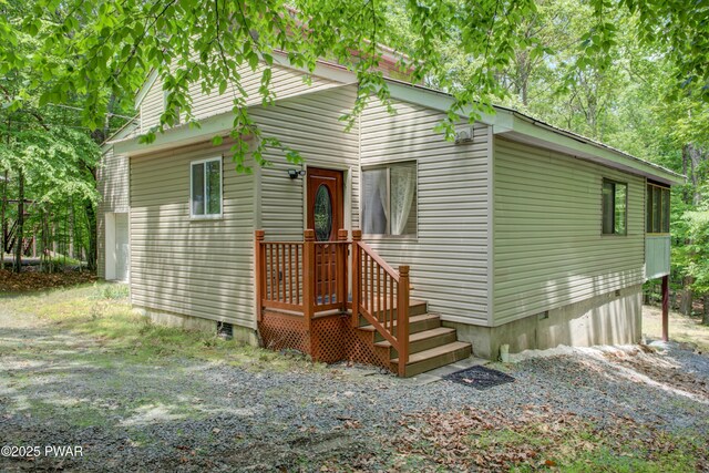116 Rainbow Dr, Lackawaxen, PA 18435 - view of front of house with crawl space