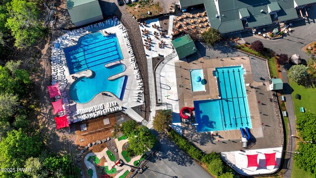 380 Falling Waters Blvd, Lackawaxen, PA 18435 - bird's eye view of a pool area