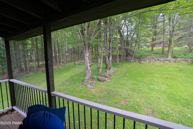 28 Woodcrest Ln, Lake Ariel, PA 18436 - deck with a yard