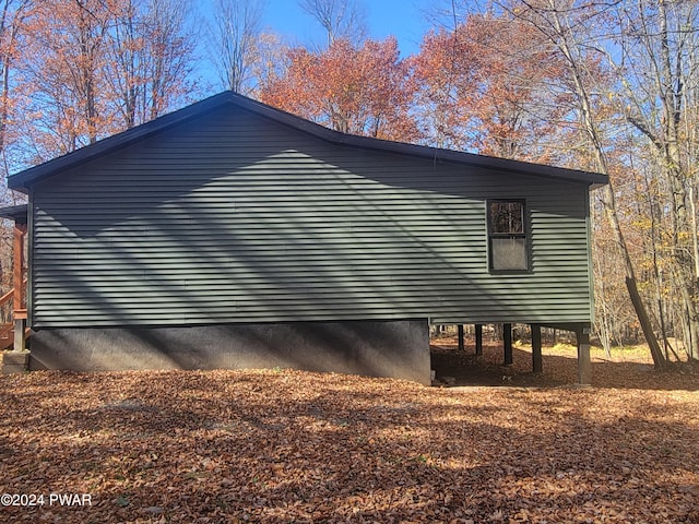 view of side of property