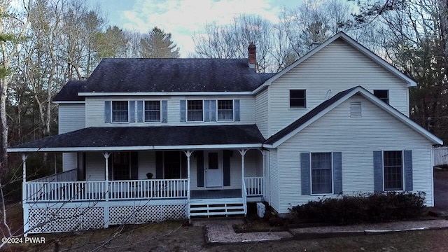 view of front of property featuring a porch