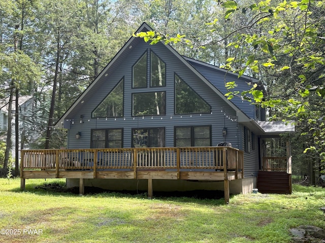 1006 Redlawn Ln, Lake Ariel, PA 18436 - back of property featuring a deck and a lawn