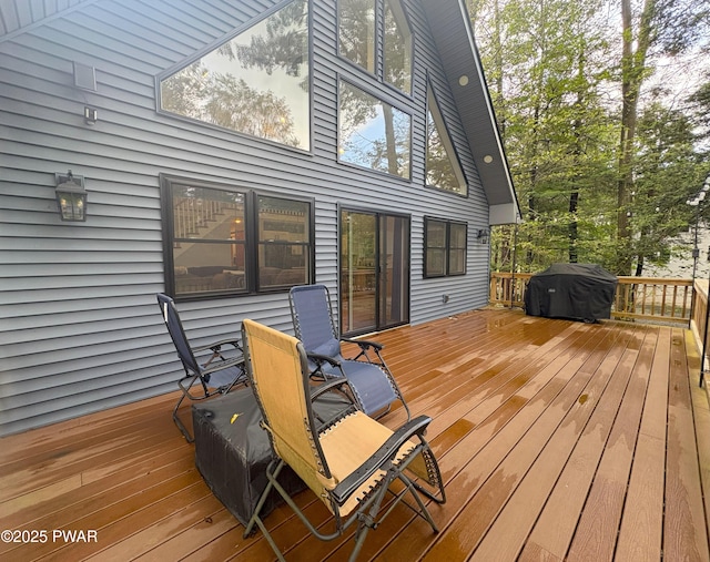 1006 Redlawn Ln, Lake Ariel, PA 18436 - wooden terrace featuring a grill