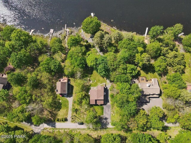 1057 K Ln, Gouldsboro, PA 18424 - drone / aerial view