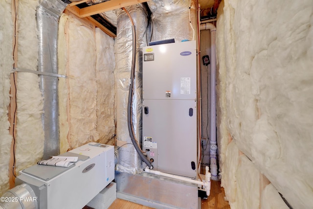 129 Lakewood Dr, Dingmans Ferry, PA 18328 - utility room featuring heating unit