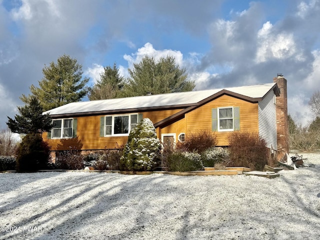 view of front of home