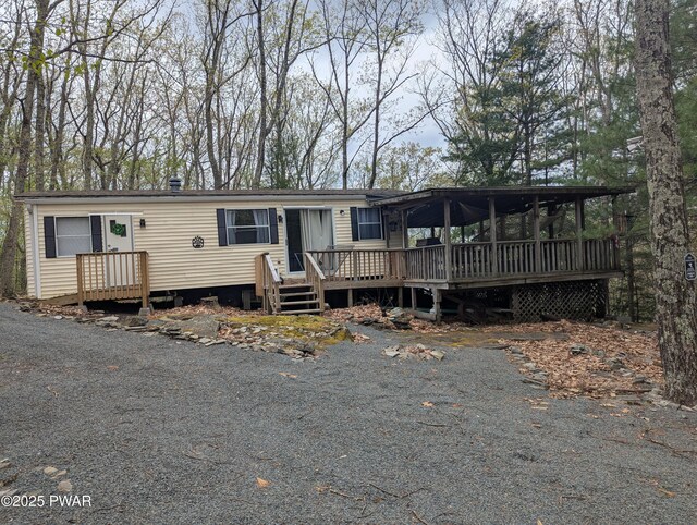 1911 Pheasant Ln, Shohola, PA 18458