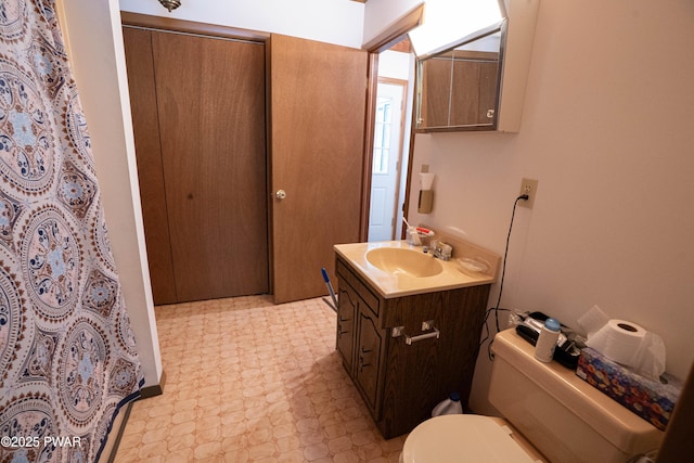 16 Par Ct, Lake Ariel, PA 18436 - bathroom featuring toilet, vanity, tile patterned floors, and a shower with curtain