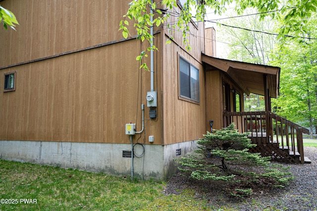 16 Par Ct, Lake Ariel, PA 18436 - view of home's exterior featuring crawl space