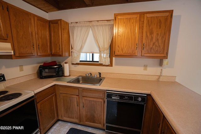 16 Par Ct, Lake Ariel, PA 18436 - kitchen featuring black appliances, a sink, extractor fan, and light countertops