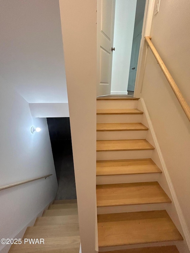 104 Maple Park Dr, Shohola, PA 18458 - view of staircase
