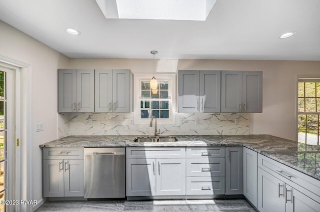 1202 Wallenpaupack Dr, Lake Ariel, PA 18436 - kitchen featuring stainless steel dishwasher, a sink, gray cabinetry, and recessed lighting