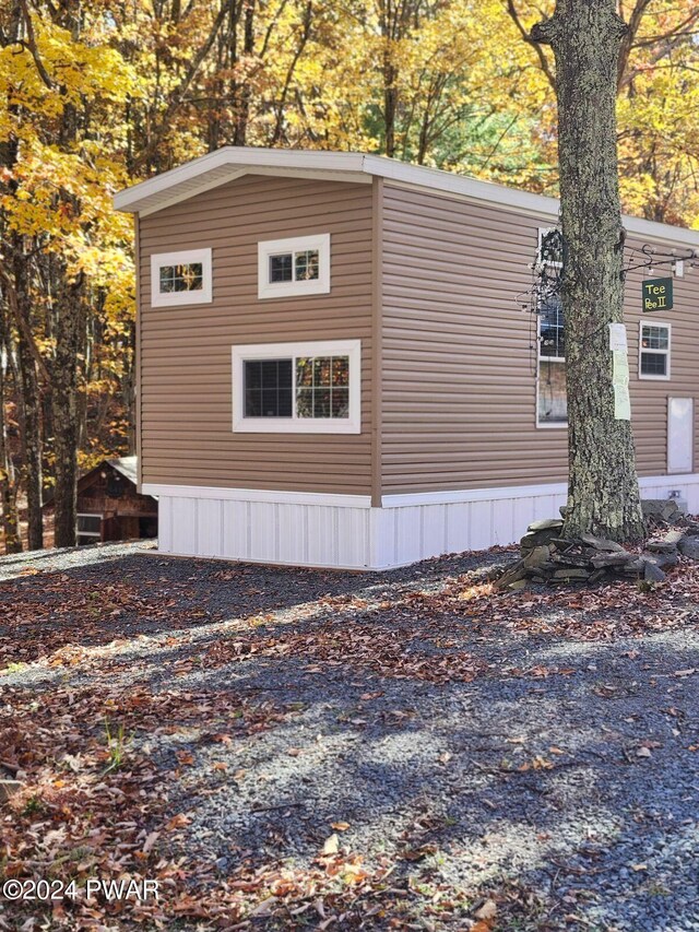 207 Shohola Pkwy N, Shohola, PA 18458
