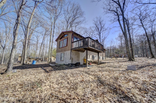 109 Pebble Rock Rd, Lackawaxen, PA 18435 - view of side of property with a deck